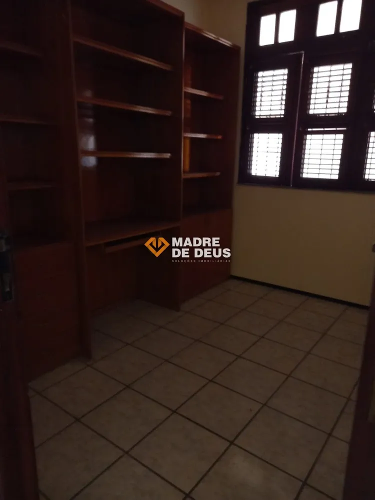 Casa, 4 quartos, 261 m² - Foto 4