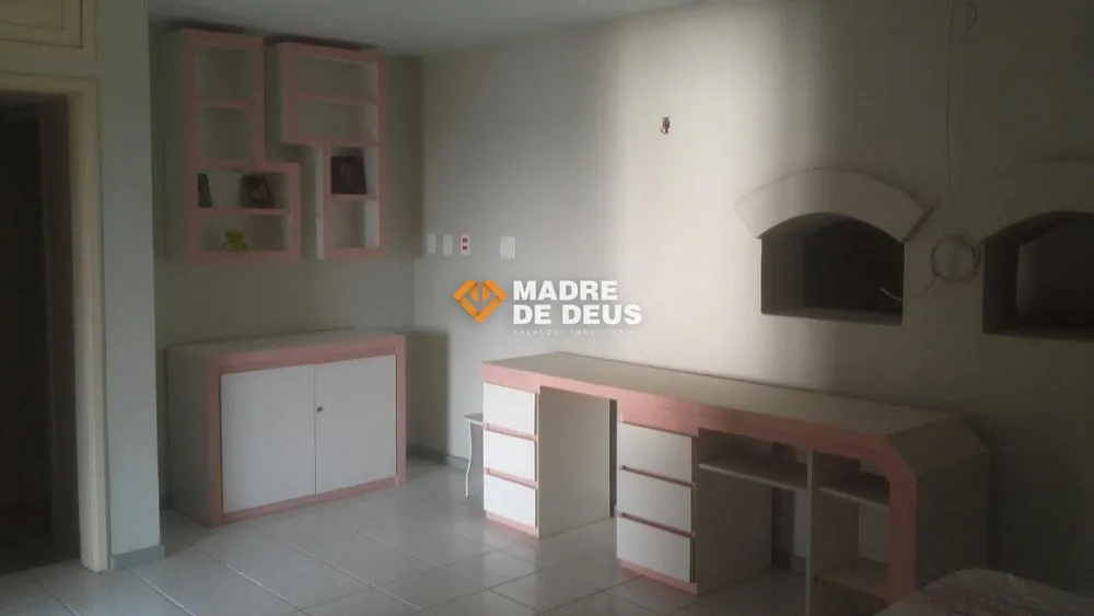 Casa, 8 quartos, 992 m² - Foto 4