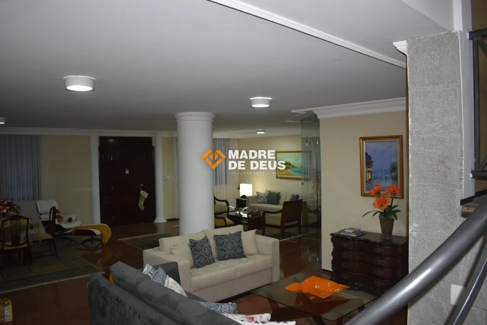 Casa, 5 quartos, 627 m² - Foto 1
