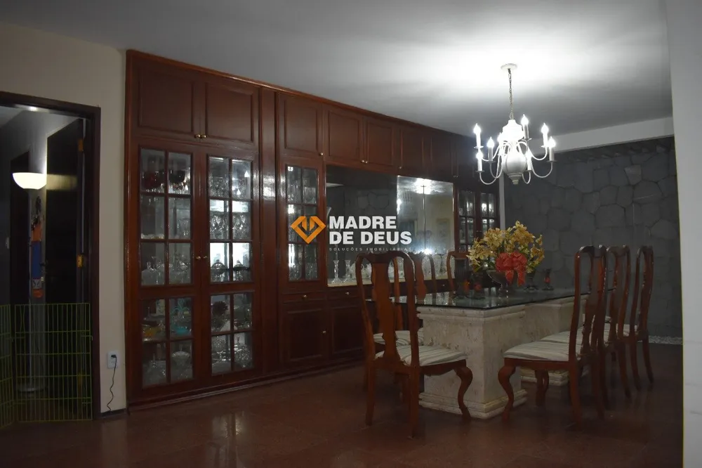 Casa, 5 quartos, 627 m² - Foto 2