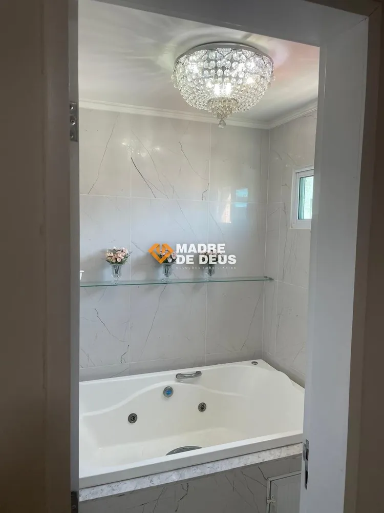 Cobertura, 3 quartos, 320 m² - Foto 2