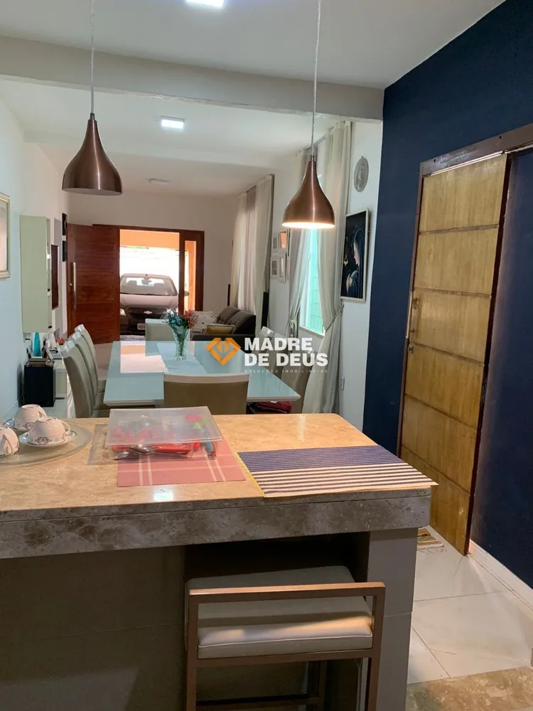 Casa, 3 quartos, 176 m² - Foto 1