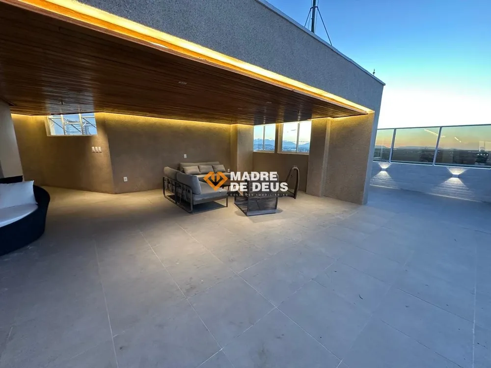 Apartamento, 3 quartos, 120 m² - Foto 1