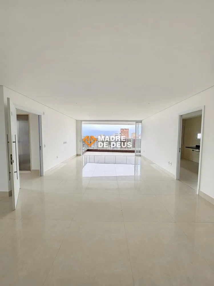 Apartamento, 3 quartos, 202 m² - Foto 4