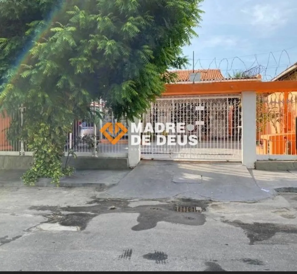 Casa, 6 quartos, 195 m² - Foto 3