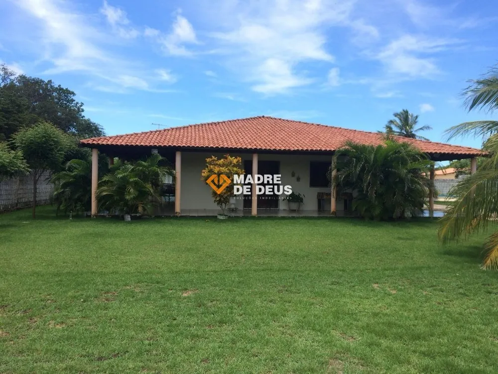 Sítio, 4 quartos, 6000 m² - Foto 1