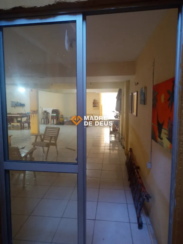 Casa, 5 quartos, 299 m² - Foto 1