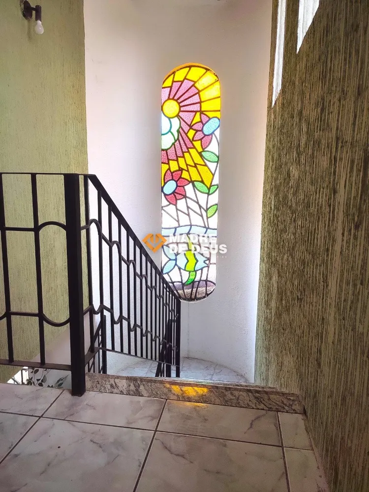 Casa, 4 quartos, 280 m² - Foto 12