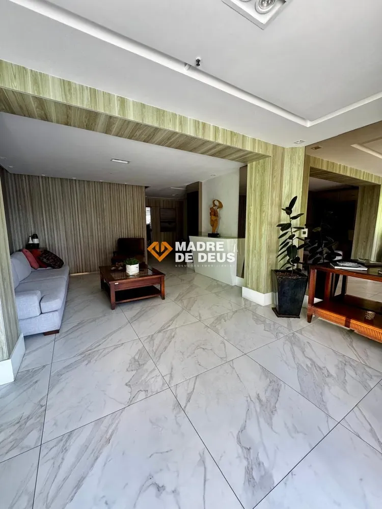 Apartamento, 3 quartos, 211 m² - Foto 2