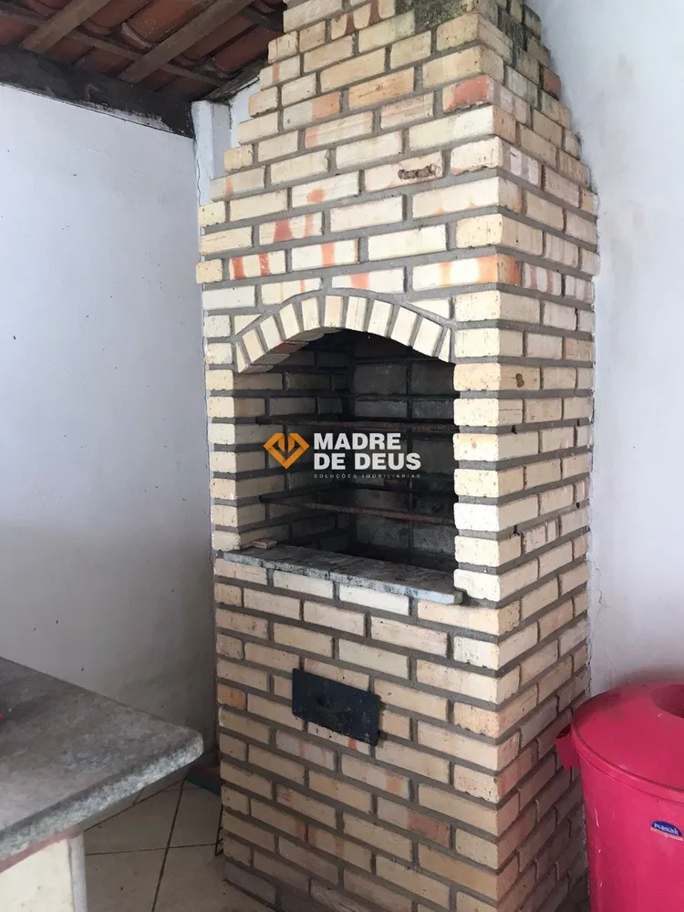 Chácara, 3 quartos, 1440 m² - Foto 1