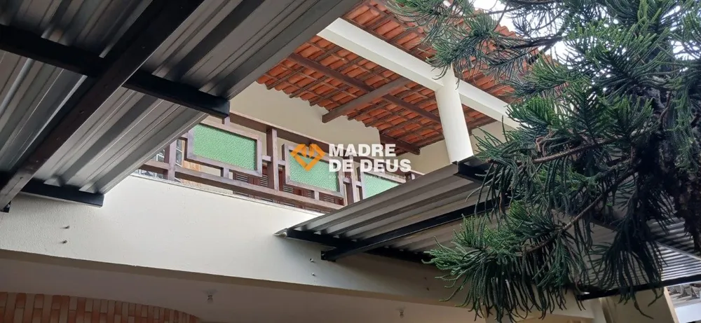 Casa, 4 quartos, 300 m² - Foto 4