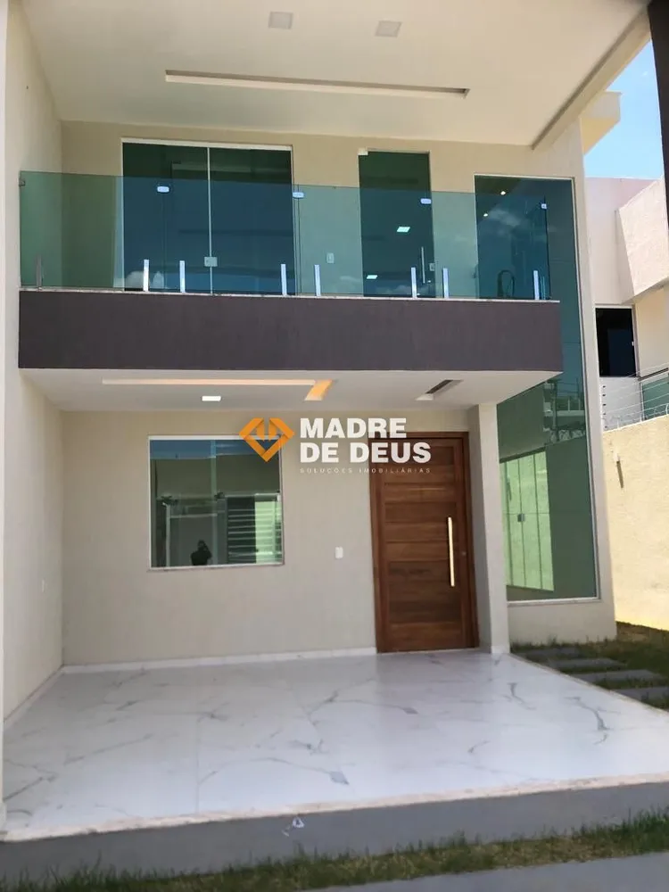 Casa, 4 quartos, 195 m² - Foto 1