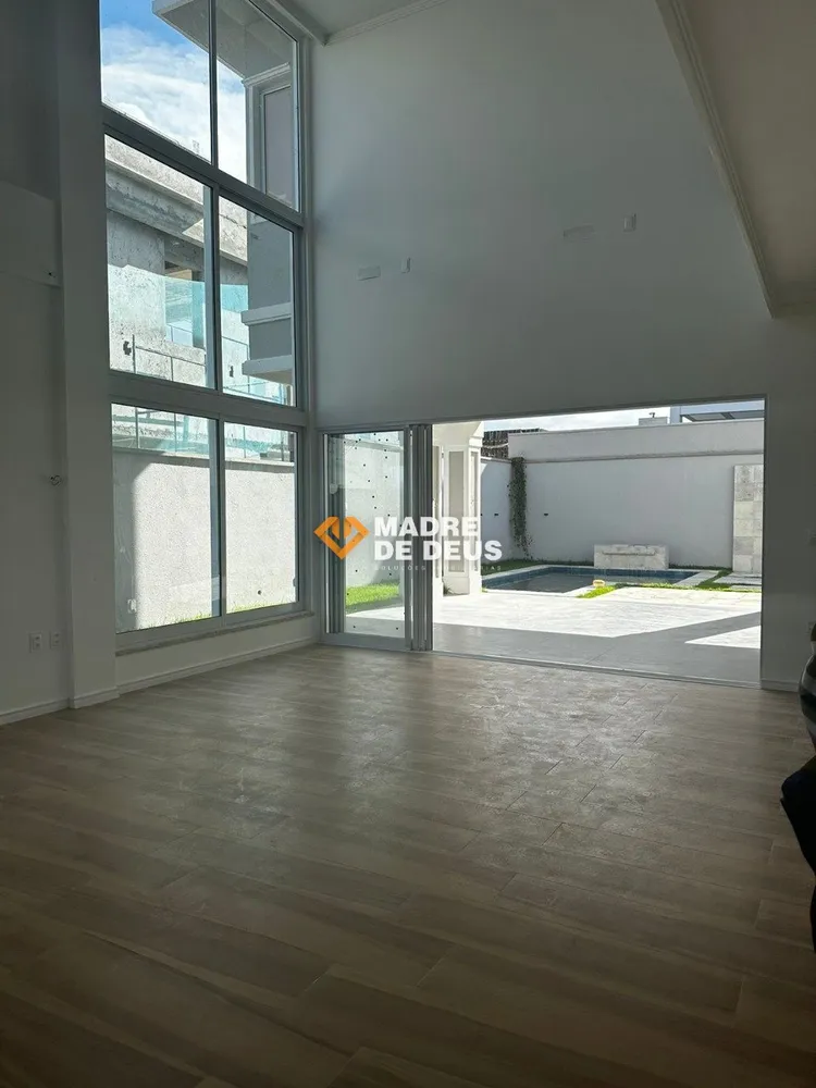 Casa, 4 quartos, 320 m² - Foto 3