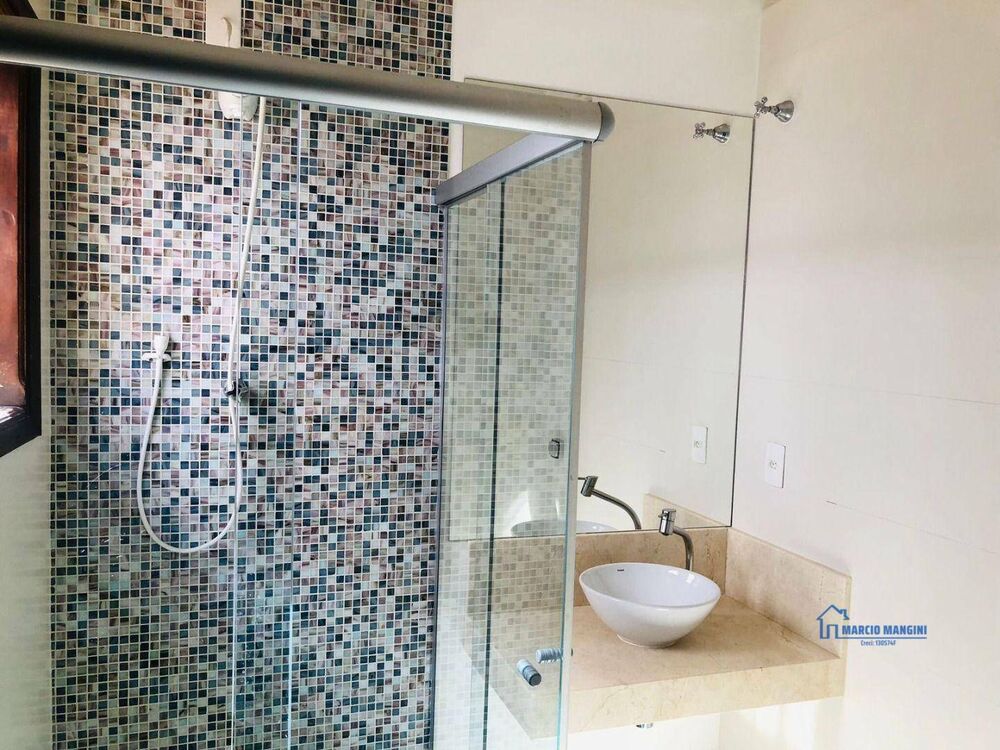 Casa à venda com 3 quartos, 219m² - Foto 6