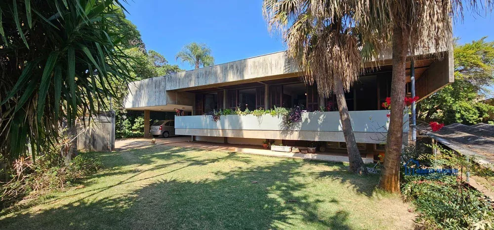 Casa, 3 quartos, 576 m² - Foto 1