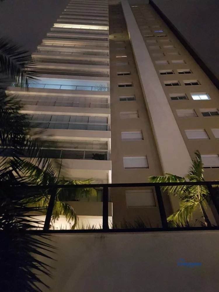 Apartamento, 4 quartos, 214 m² - Foto 2