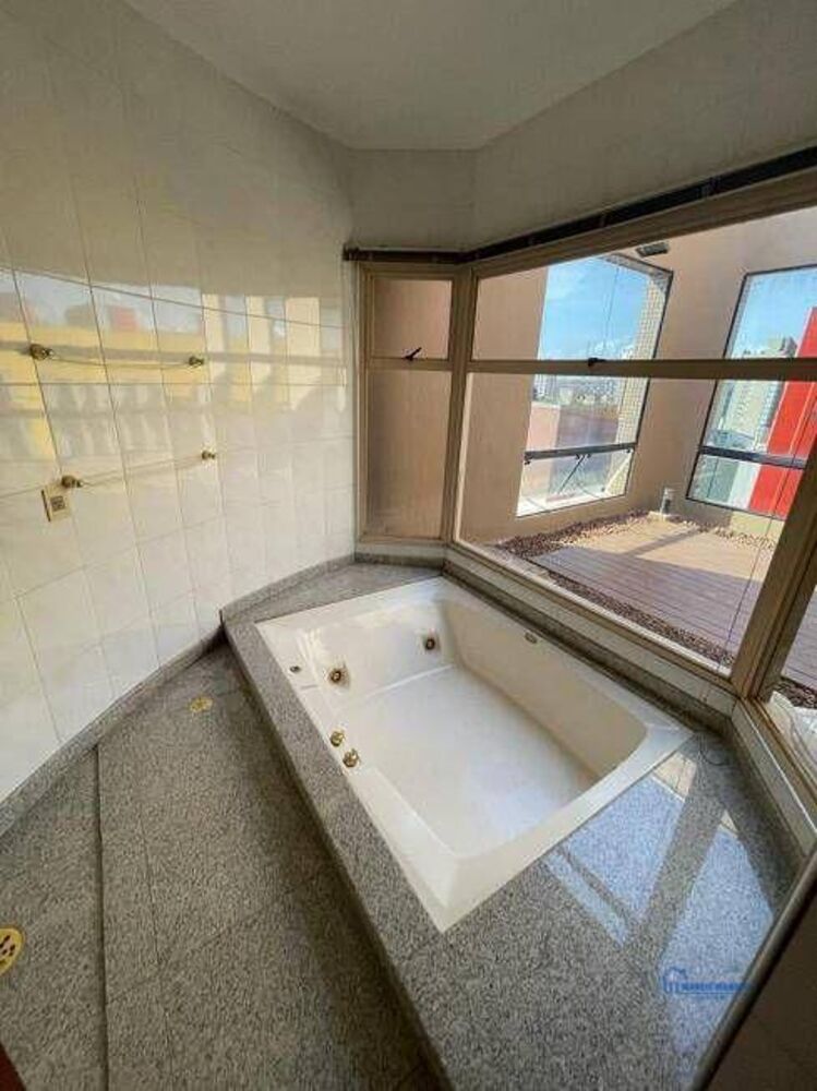 Cobertura à venda com 4 quartos, 447m² - Foto 13