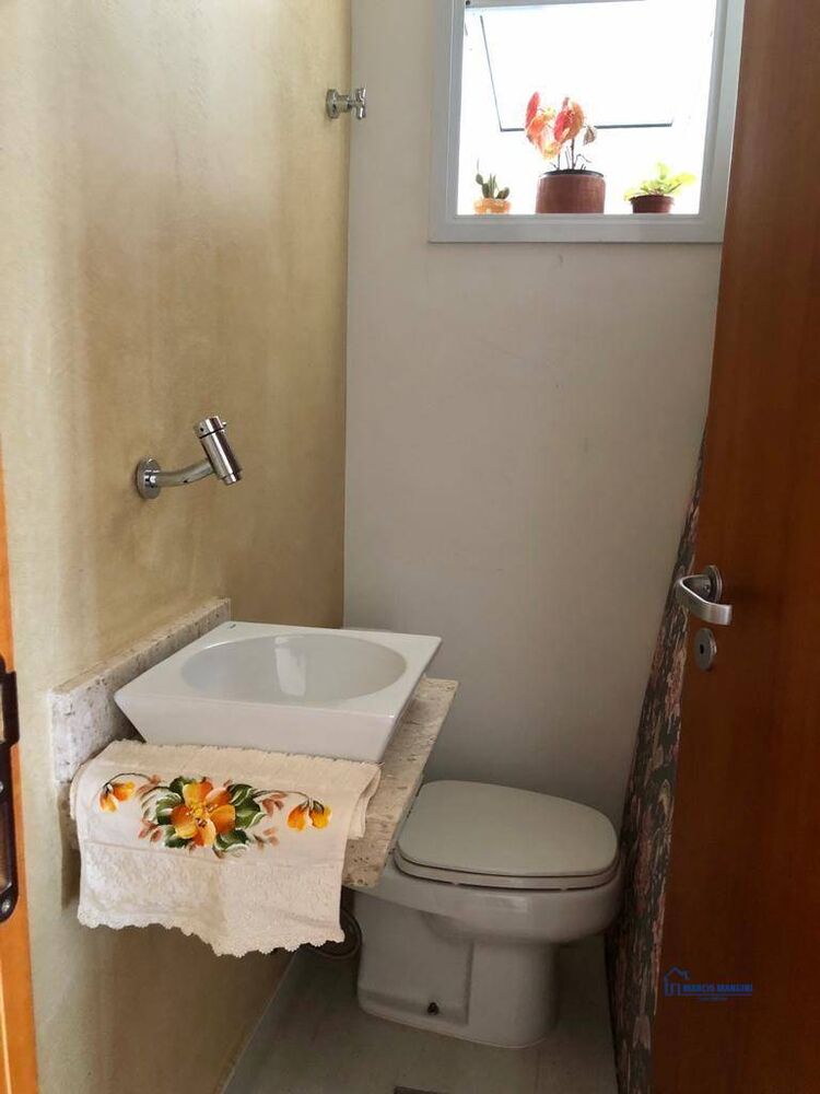 Cobertura, 3 quartos, 213 m² - Foto 4