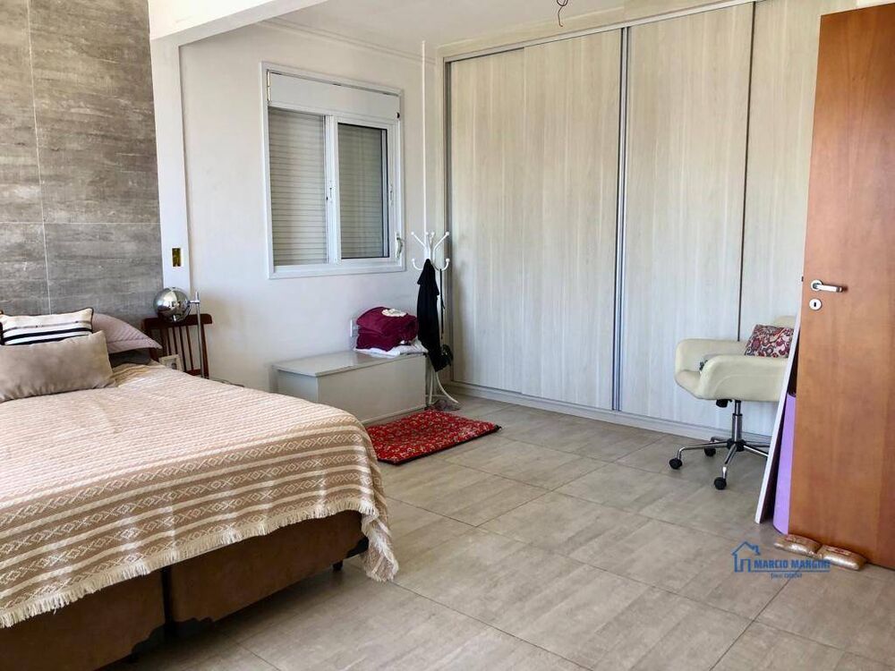 Cobertura, 3 quartos, 213 m² - Foto 3