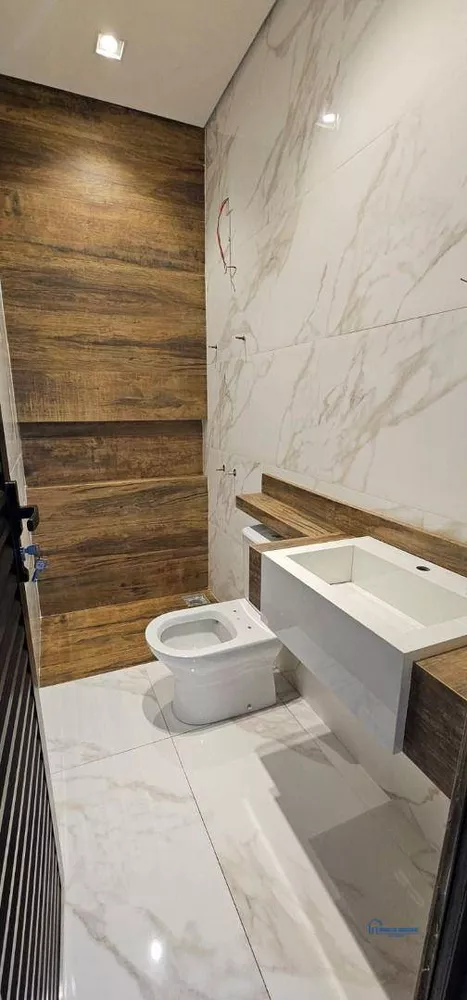Casa, 3 quartos, 220 m² - Foto 11