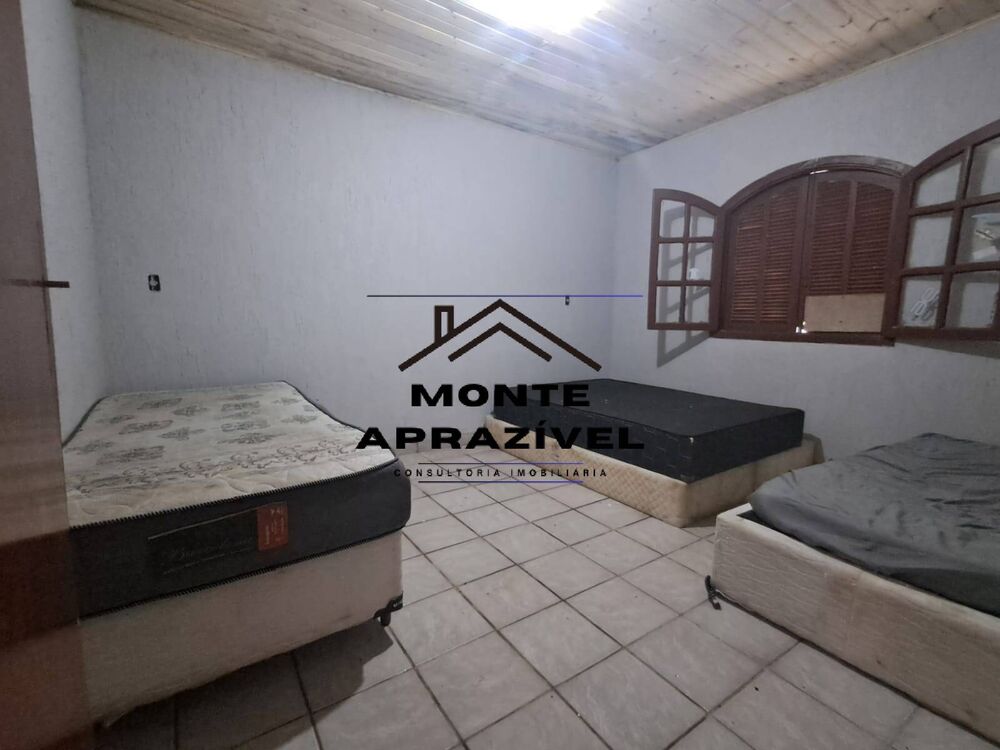 Chácara, 3 quartos, 1787 m² - Foto 3