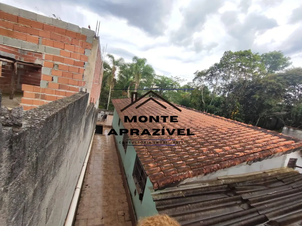 Casa, 2 quartos, 180 m² - Foto 1