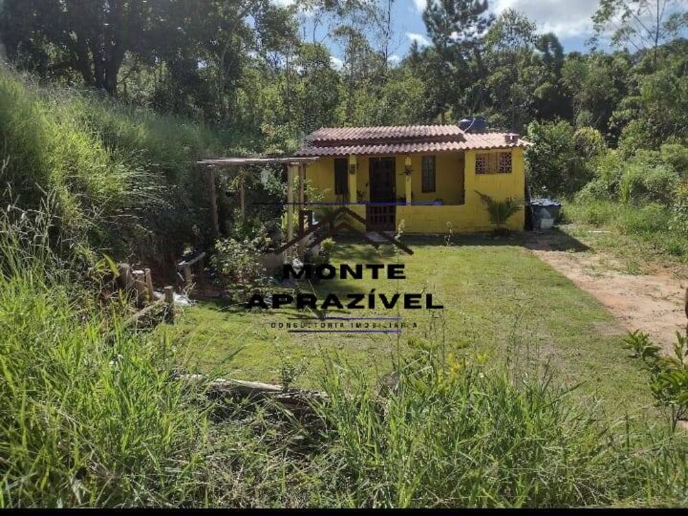 Chácara, 2 quartos, 1060 m² - Foto 1