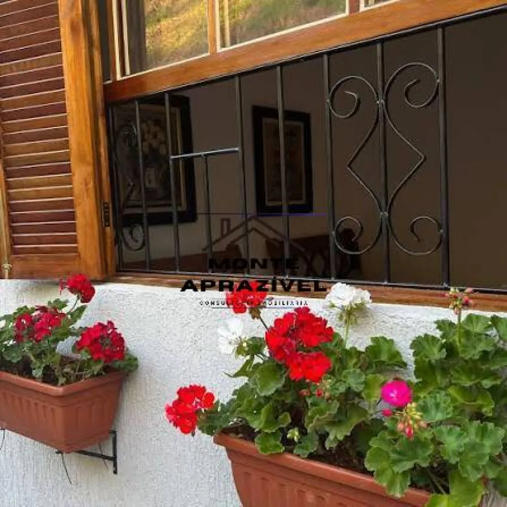 Chácara, 3 quartos, 1573 m² - Foto 4