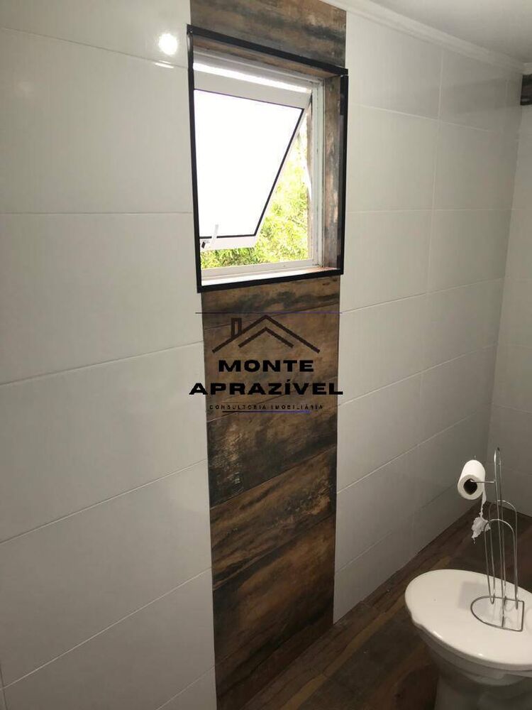 Chácara à venda com 3 quartos, 250m² - Foto 2