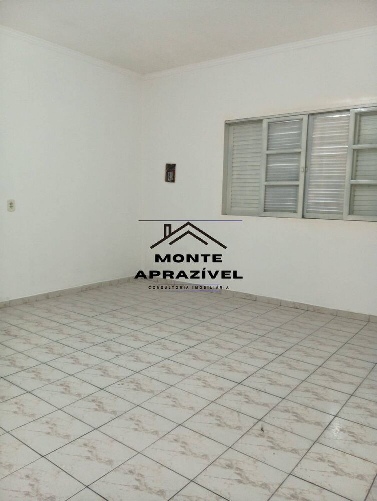 Casa para alugar com 2 quartos, 80m² - Foto 2