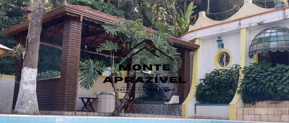 Chácara, 3 quartos, 2970 m² - Foto 1