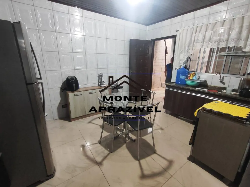 Casa, 3 quartos, 158 m² - Foto 3