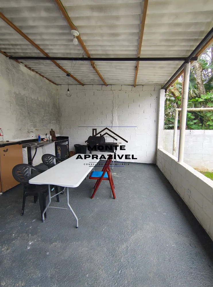 Chácara, 3 quartos, 1090 m² - Foto 3