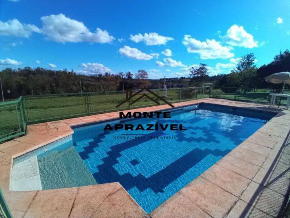 Chácara, 4 quartos, 1600 m² - Foto 1