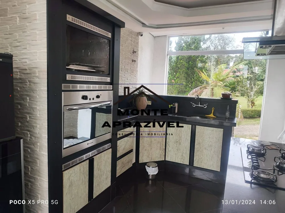Sobrado, 3 quartos, 240 m² - Foto 1