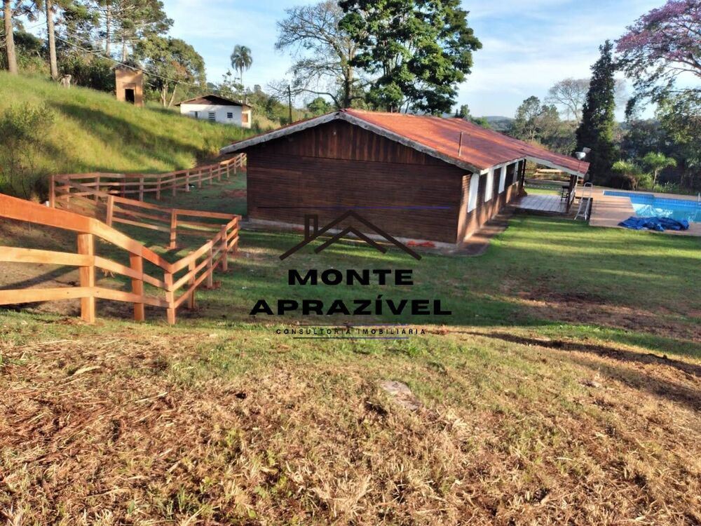 Chácara à venda com 3 quartos, 160m² - Foto 15