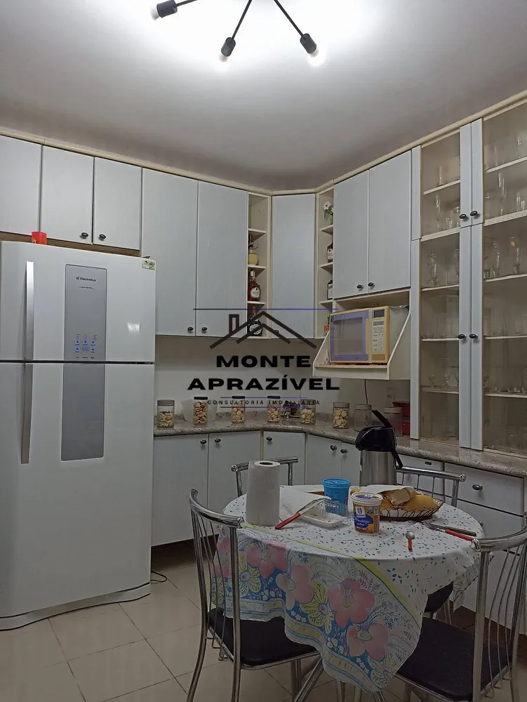 Sítio, 3 quartos, 2100 m² - Foto 2