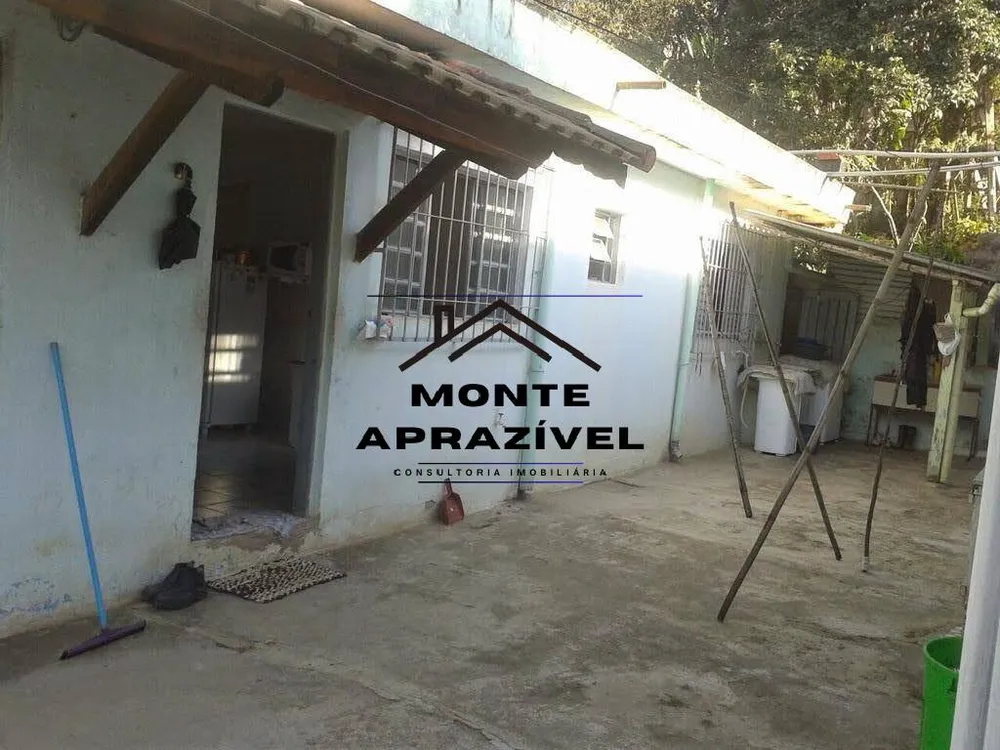 Casa, 3 quartos, 230 m² - Foto 3