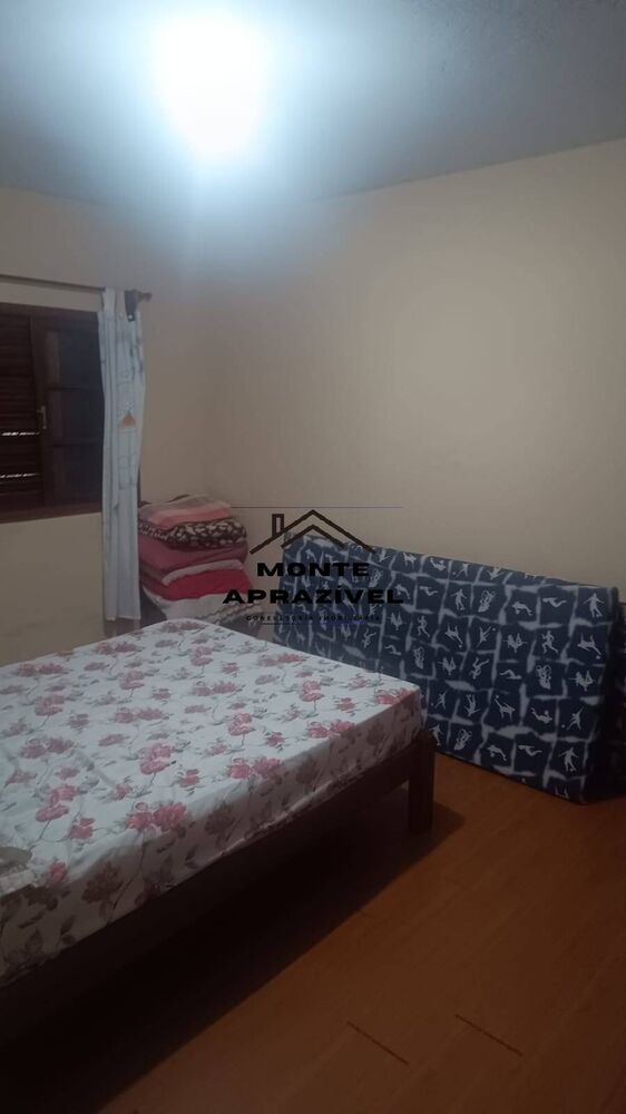 Chácara, 2 quartos, 1469 m² - Foto 4