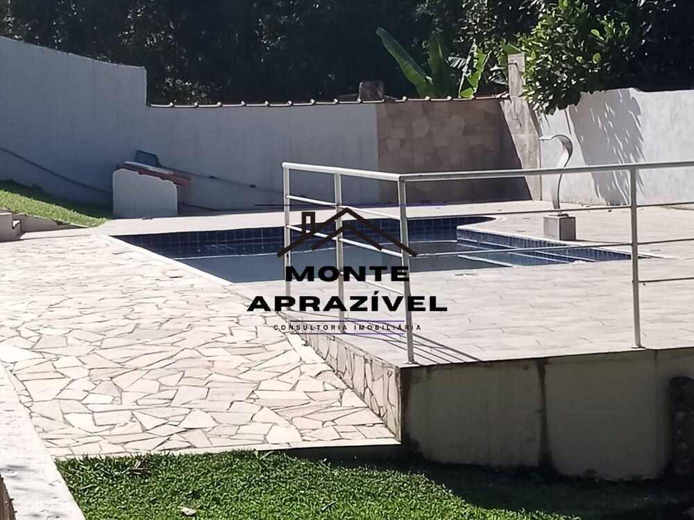 Chácara, 3 quartos, 1000 m² - Foto 1