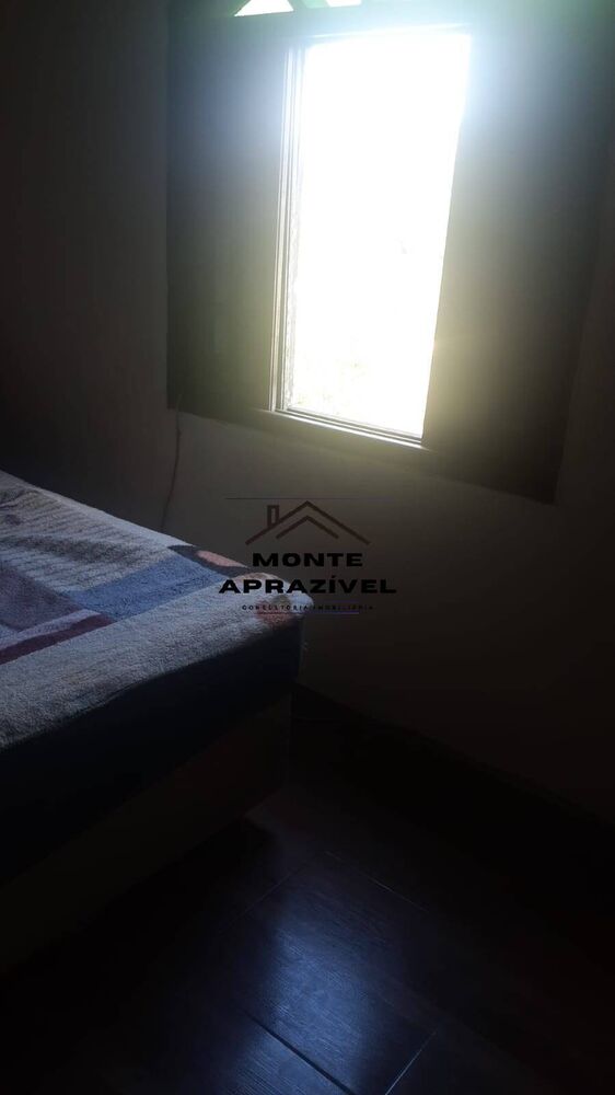 Chácara à venda com 3 quartos, 1554m² - Foto 5