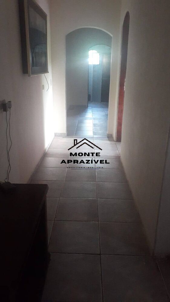 Chácara à venda com 3 quartos, 1554m² - Foto 9