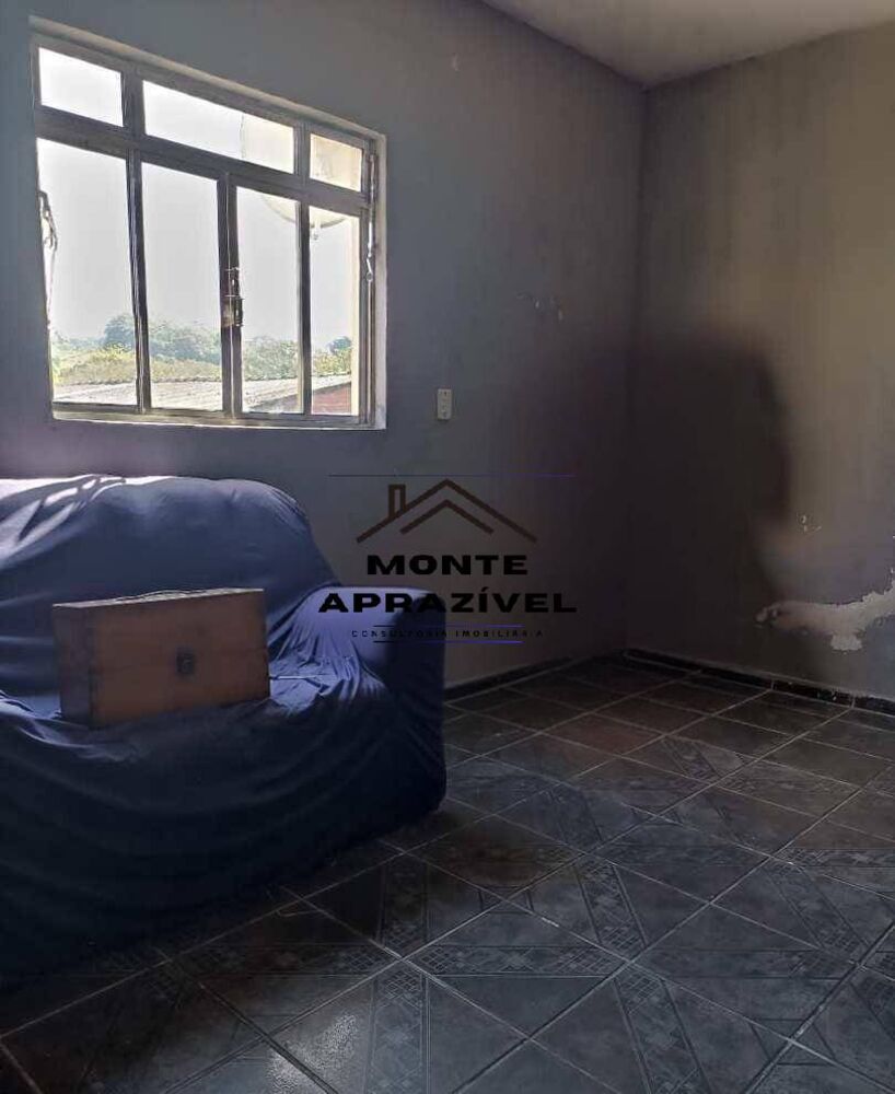 Casa à venda com 3 quartos, 270m² - Foto 2
