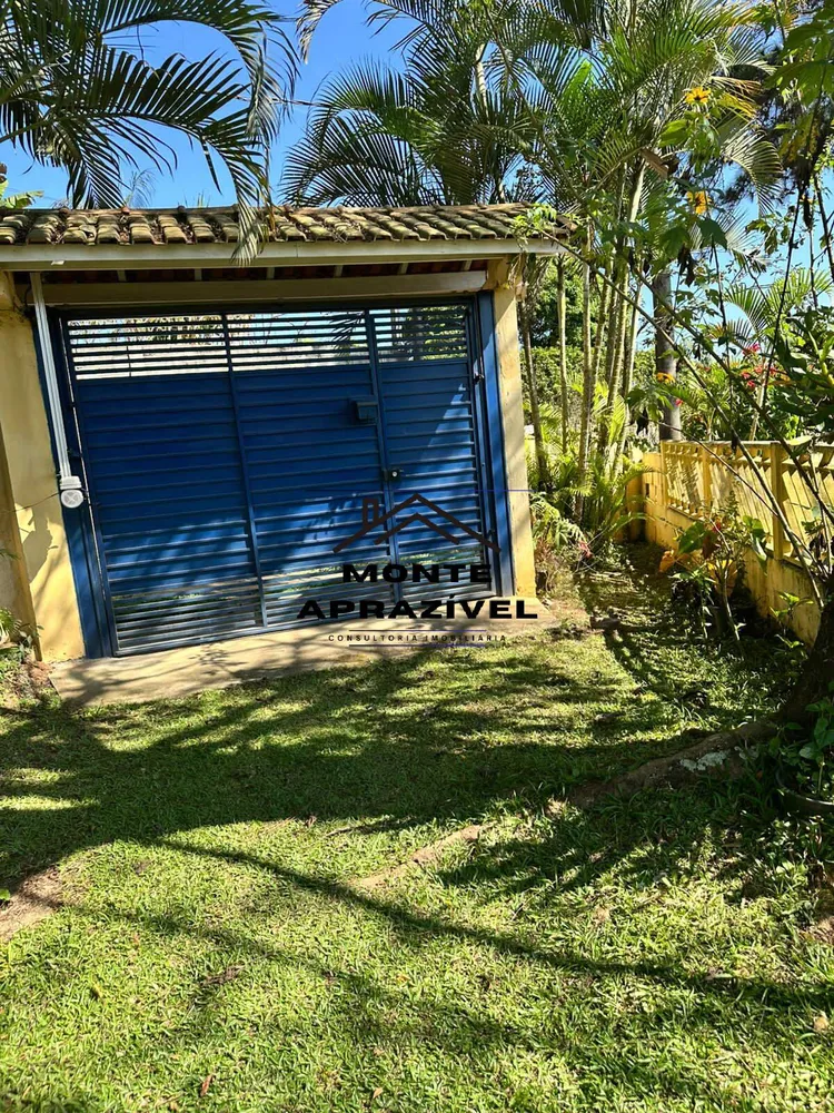 Chácara, 2 quartos, 2624 m² - Foto 1