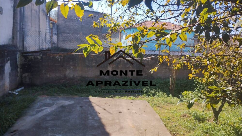 Casa à venda com 2 quartos, 469m² - Foto 4