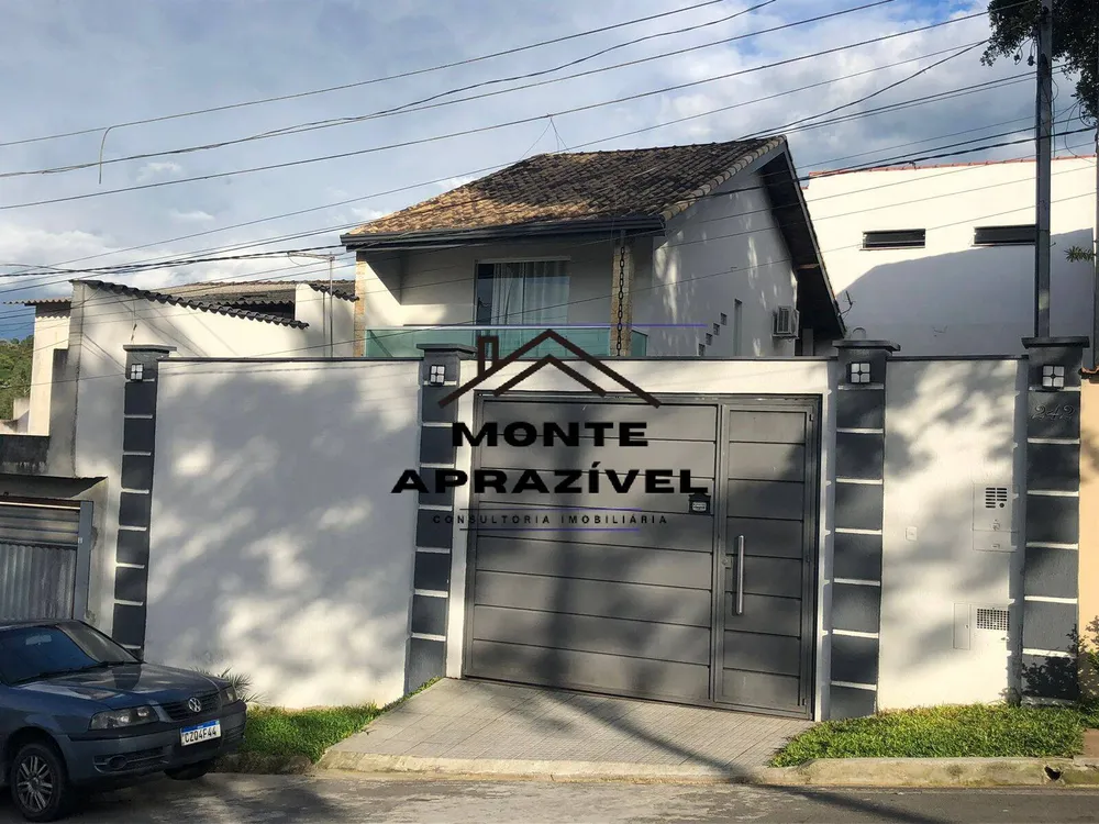 Sobrado, 3 quartos, 180 m² - Foto 1