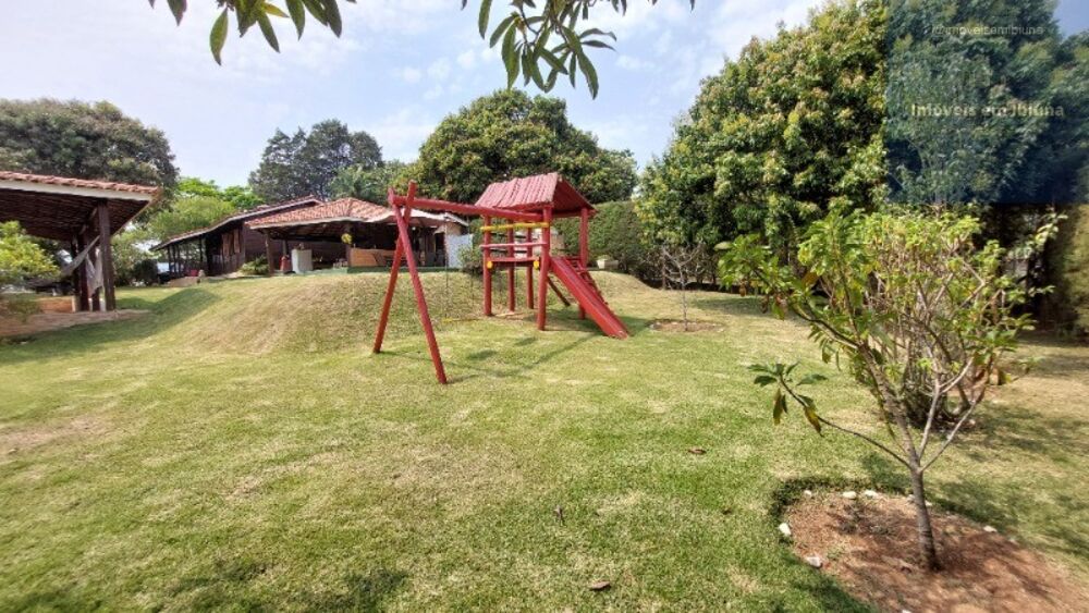 Chácara à venda com 3 quartos, 1375m² - Foto 13