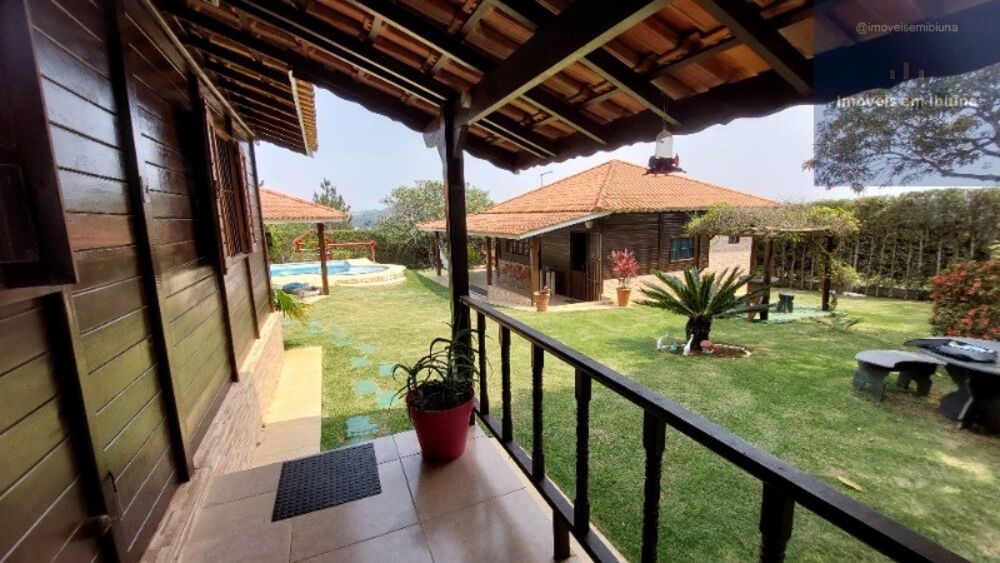 Chácara à venda com 3 quartos, 1375m² - Foto 17