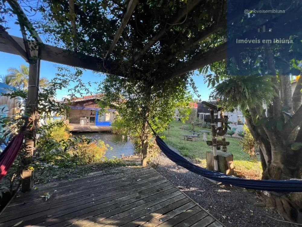 Chácara, 3 quartos, 890 m² - Foto 1