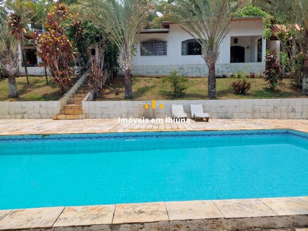 Sítio à venda com 3 quartos, 2700m² - Foto 1